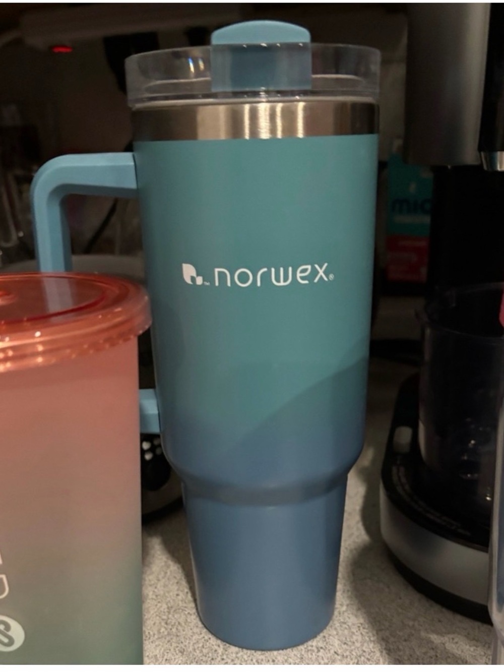 Norwex Ocean Blue Gradient Travel Mug with Handle